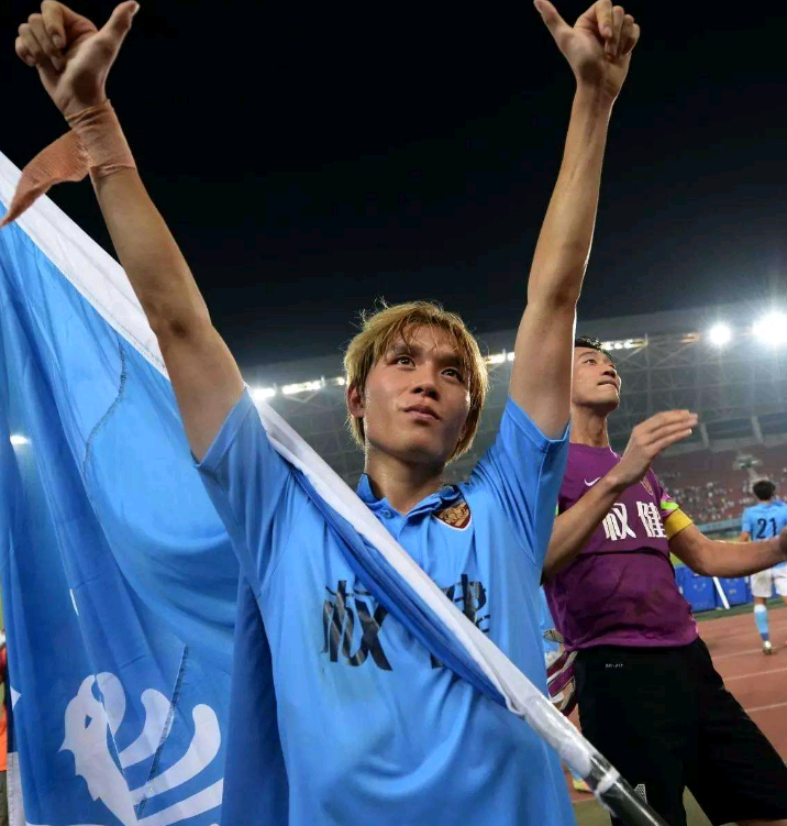 关于洛杉矶快船迎葡超关键赛，今晨强势反弹，球迷炸锅，赛季目标并未改变的信息-爱游戏官网